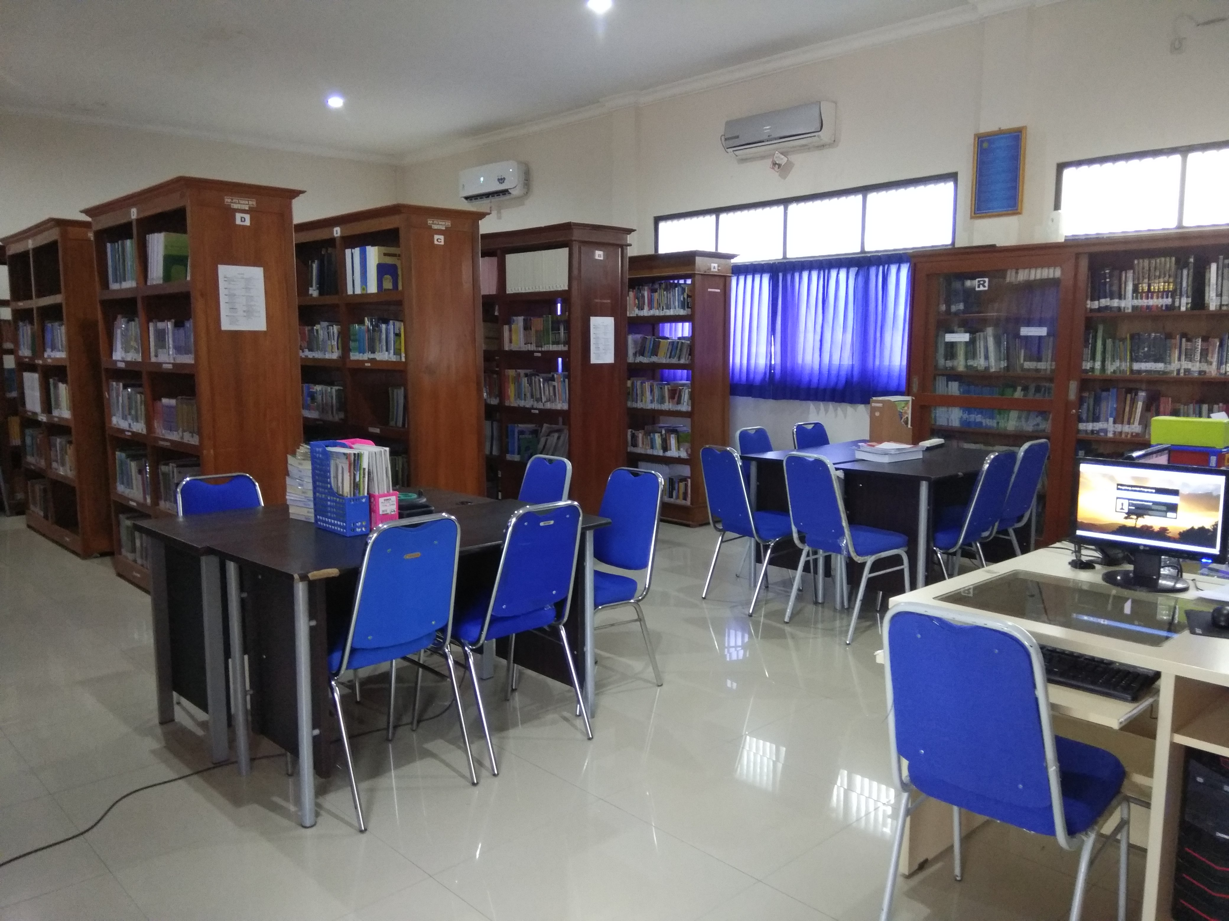 Free HTML5 Bootstrap Template by FreeHTML5.co