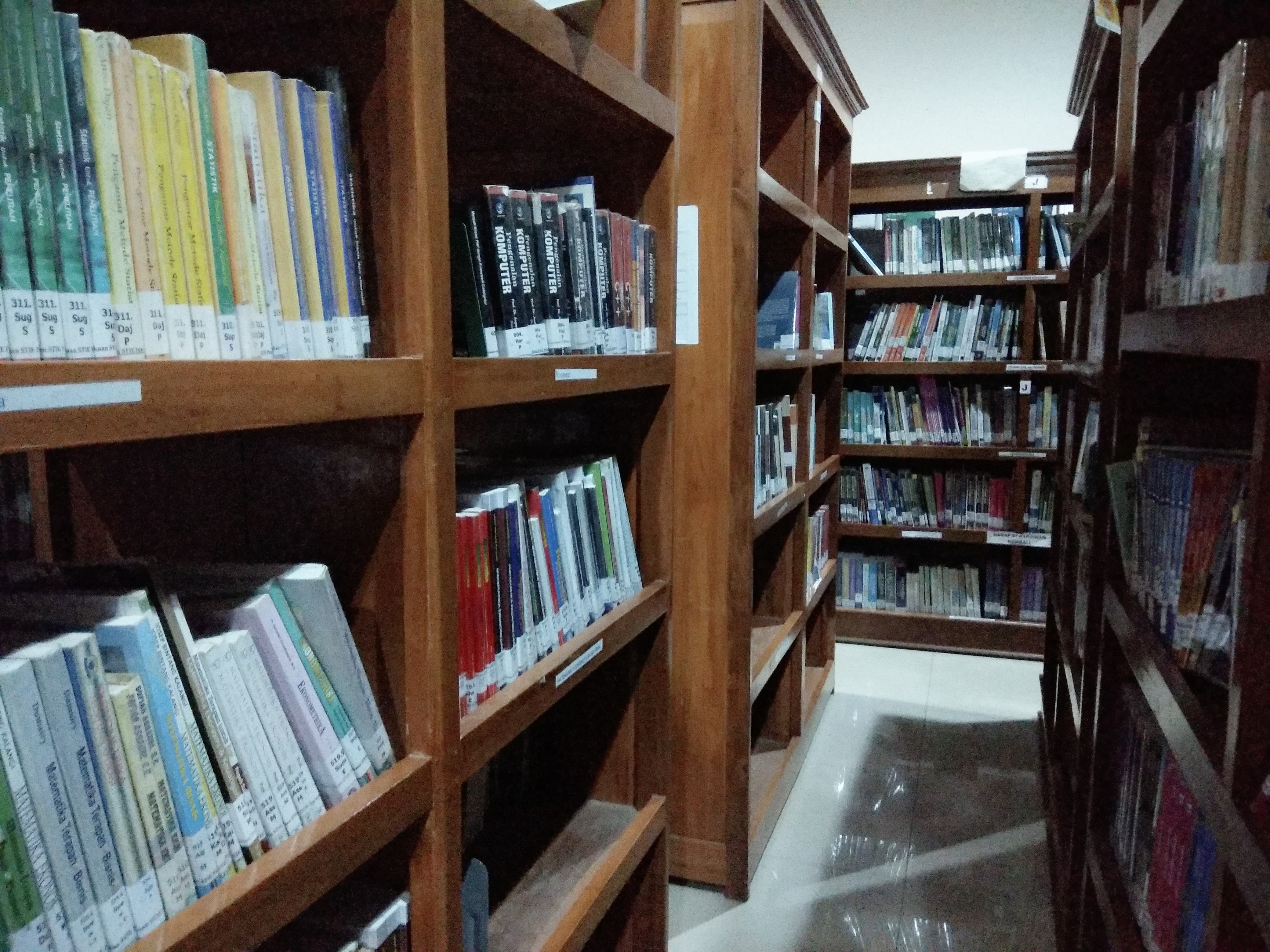 Free HTML5 Bootstrap Template by FreeHTML5.co