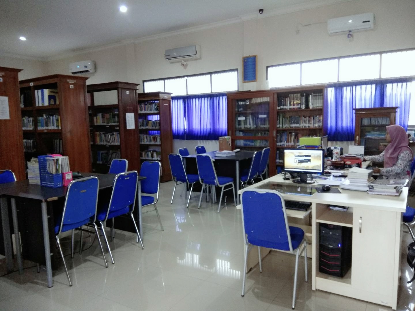 Free HTML5 Bootstrap Template by FreeHTML5.co